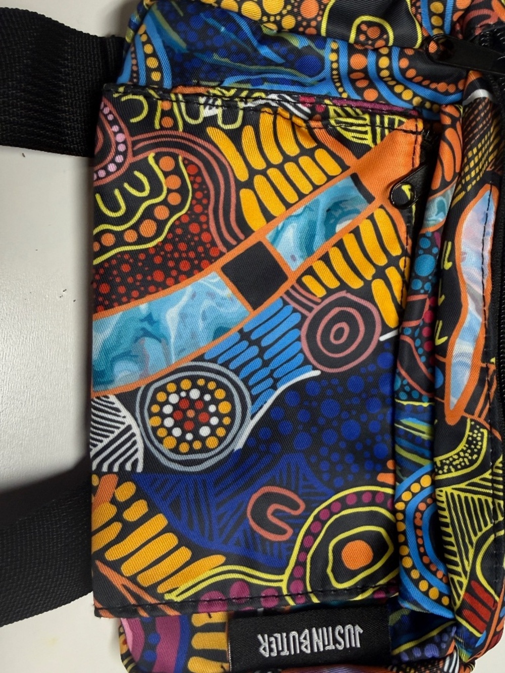 Justin Butler Aboriginal Design Hip Pack BNWOT